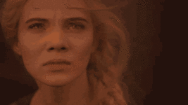 looking-at-something-ciri.gif